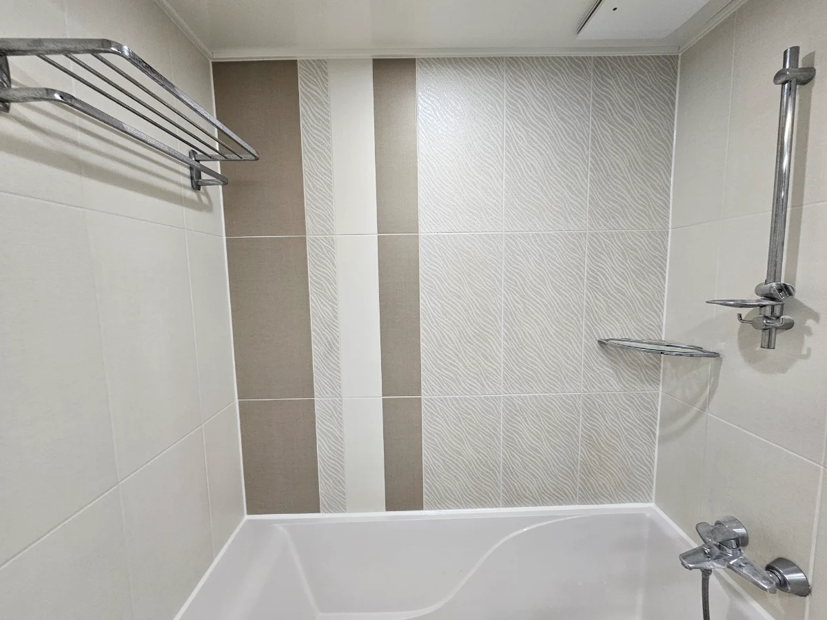 플로리체 위례 거실화장실 시공 후 3